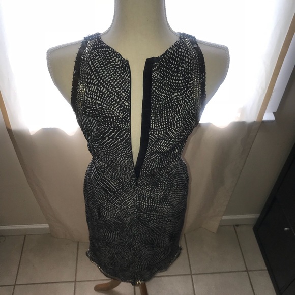 Women’s Black and Gray Dress - Picture 4 of 8